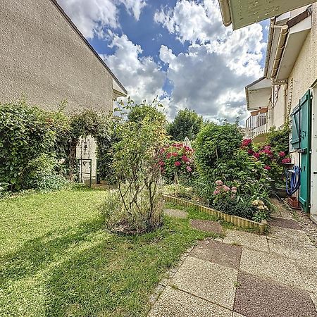 Maison 73M2 Avec Jardin St-Denis 생드니 외부 사진