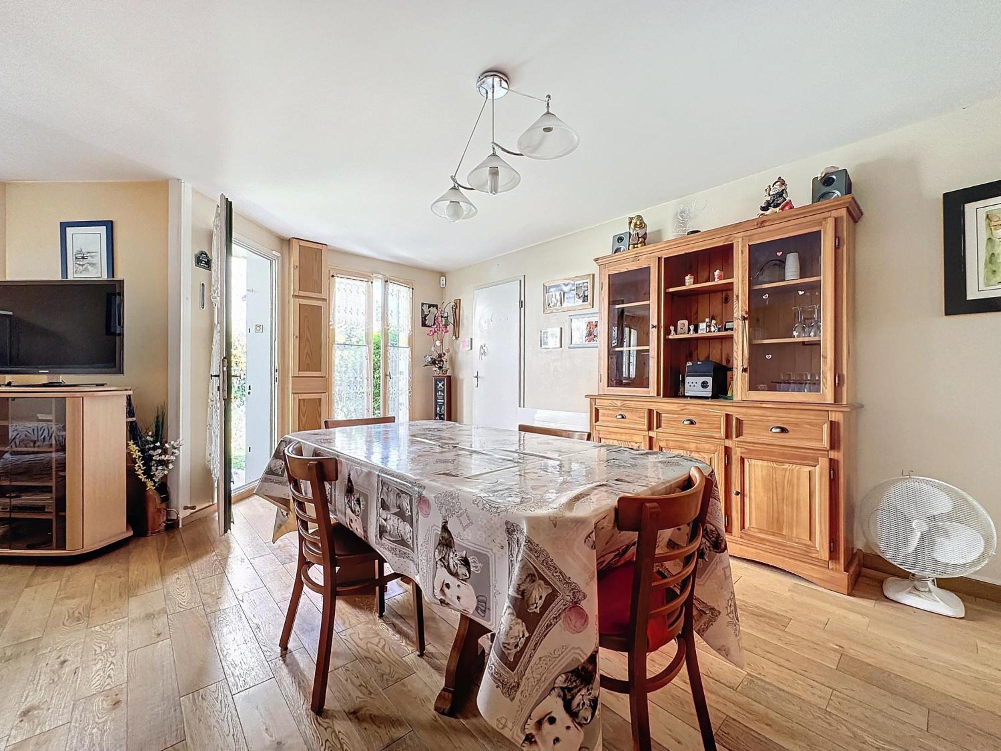 Maison 73M2 Avec Jardin St-Denis 생드니 외부 사진